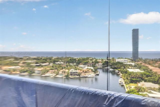 2 of 66 - 19667 Turnberry Way #19k, Aventura, FL