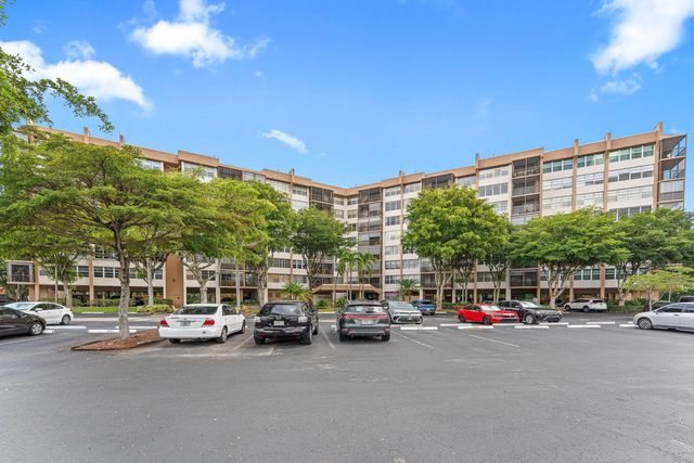 2 of 27 - 1400 Saint Charles Place #616, Pembroke Pines, FL