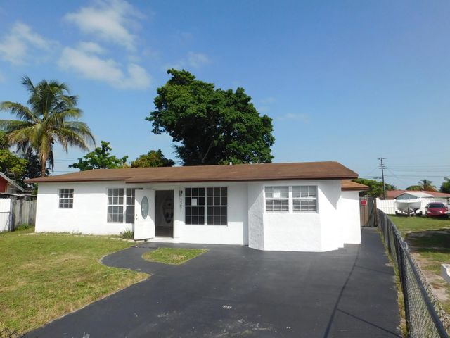 4 of 30 - 2251 Nw 29th Terrace, Fort Lauderdale, FL