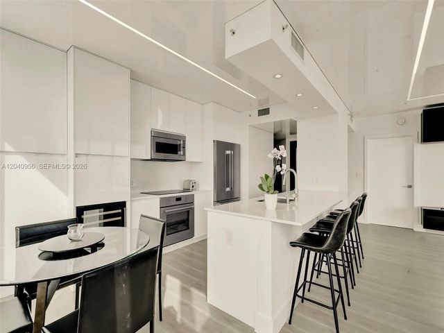 2 of 28 - 6365 Collins Avenue #2407, Miami Beach, FL