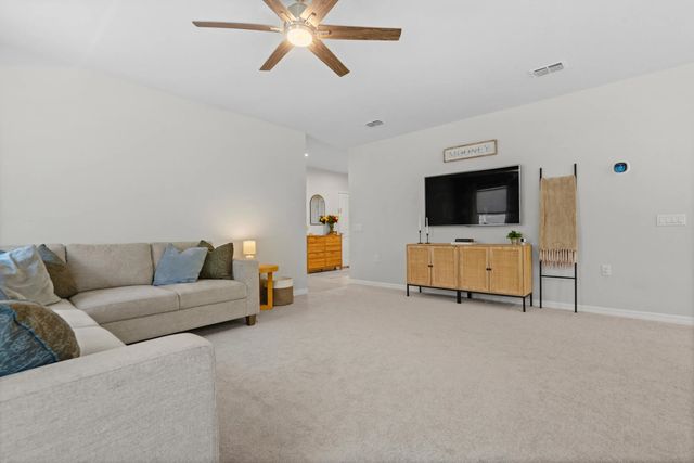 5 of 32 - 3625 Sapphire Hollow Way, Fort Pierce, FL