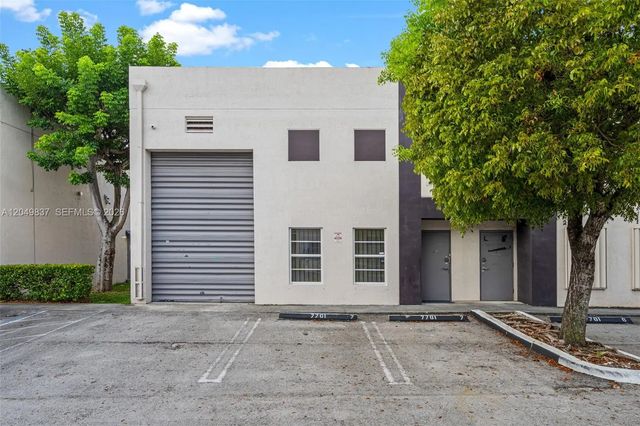 7701 W 26th Avenue #e-7, Hialeah