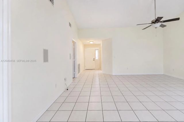 3 of 25 - 687 Se 22nd Drive, Homestead, FL