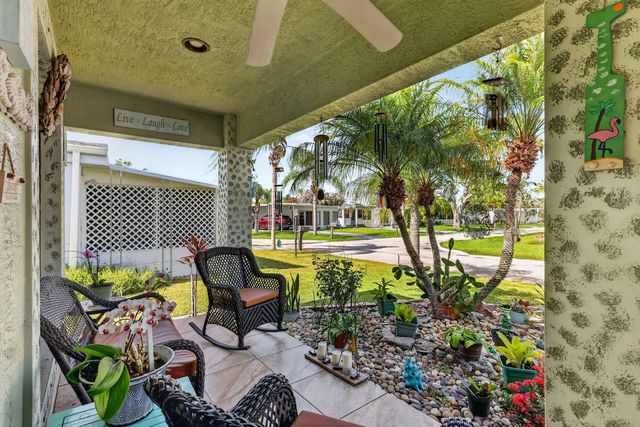 3 of 45 - 11 Se Flamenco Way, Port St. Lucie, FL