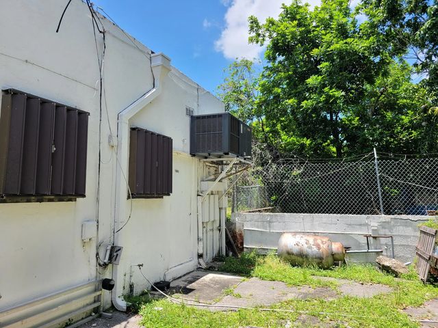 4 of 5 - 18201 Nw 7th Avenue #00, Miami Gardens, FL