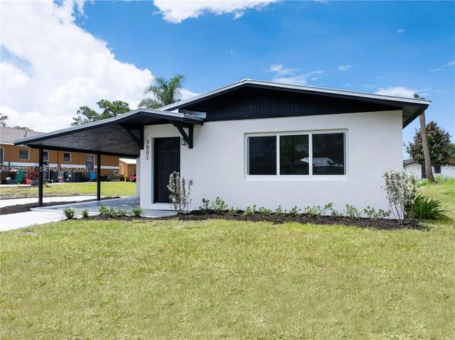 3 of 18 - 3802 Avenue N, Fort Pierce, FL