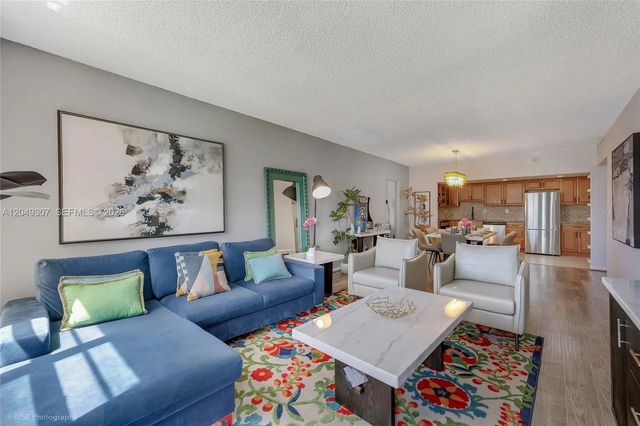 3 of 40 - N/A, Sunny Isles Beach, FL