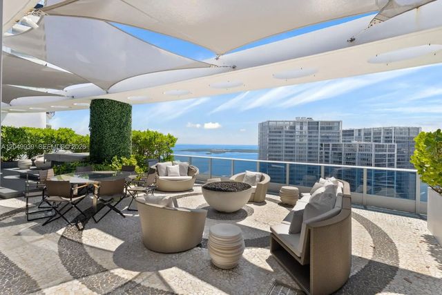 200 Biscayne Boulevard Way #ph-5404, Miami