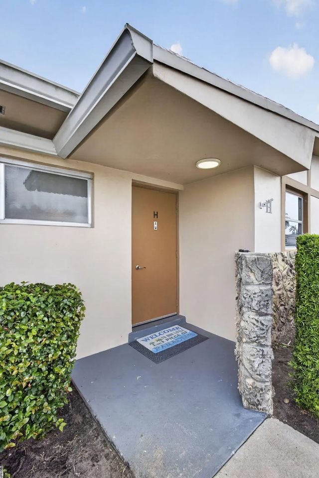 5 of 47 - 2703 Dudley Drive W #h, West Palm Beach, FL