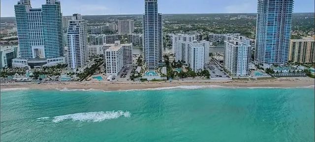 3101 S Ocean Drive #1406, Hollywood