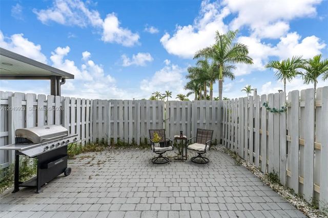 1461 Se 26th Road, Homestead