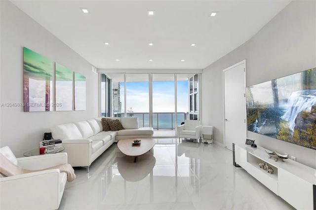 18201 Collins Avenue #3504, Sunny Isles Beach