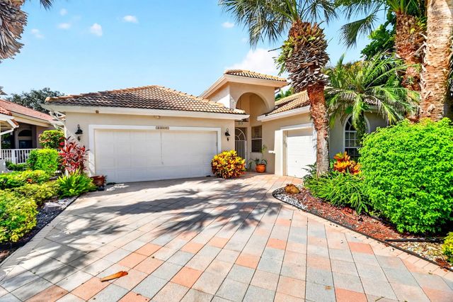 3 of 110 - 10694 Greenbriar Villa Drive, Lake Worth, FL
