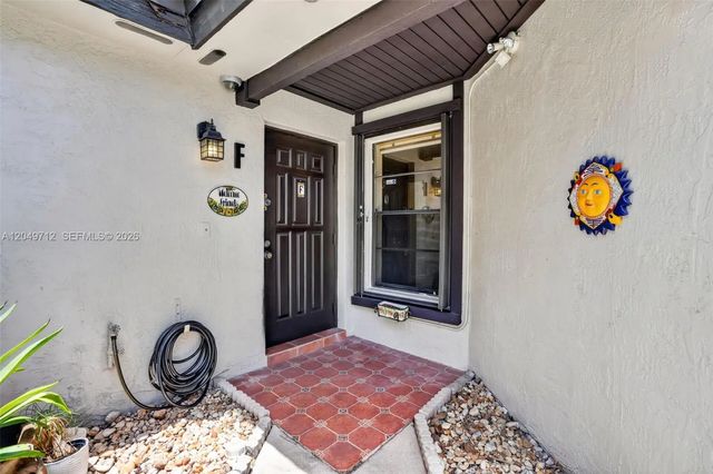 15065 Sw 49th Lane #f, Miami