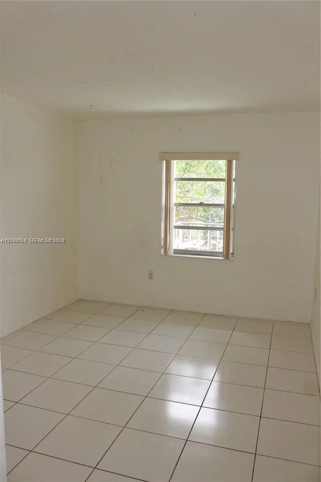 4 of 23 - 9611 Sw 77th Avenue #306a, Miami, FL