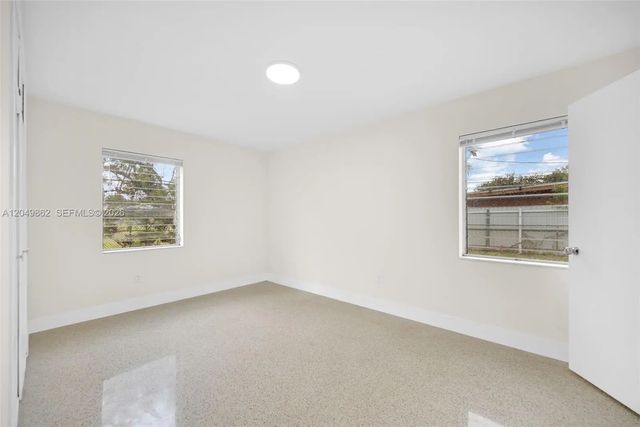 3 of 59 - 1380 W 60th Terrace, Hialeah, FL