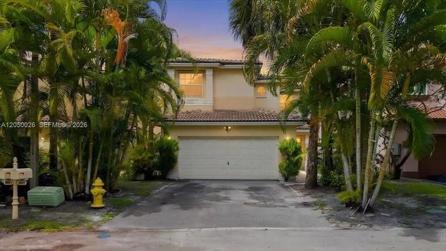 5 of 81 - 9847 Fairway Cove Lane, Plantation, FL