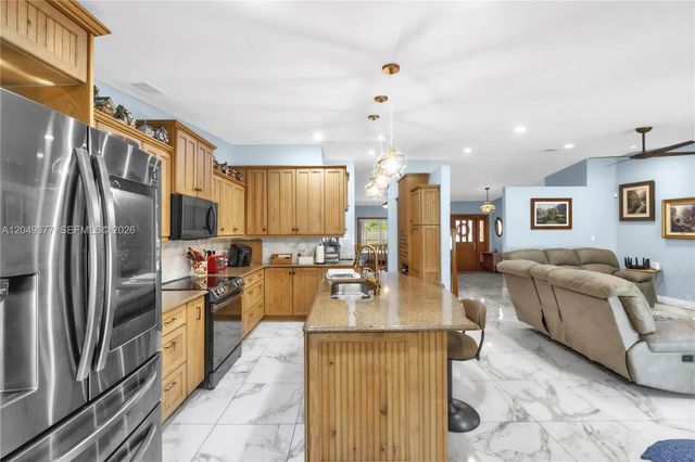 4 of 24 - 8177 Nw 1st Street, Coral Springs, FL