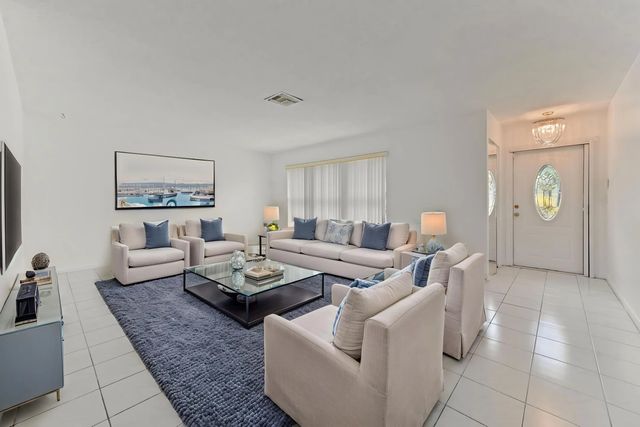 5 of 41 - 6387 Summer Sky Lane, Greenacres, FL