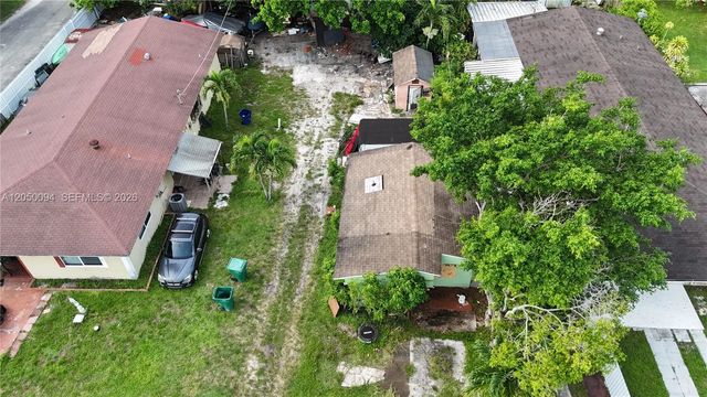 5 of 15 - 2954 Nw 91st Street, Miami, FL