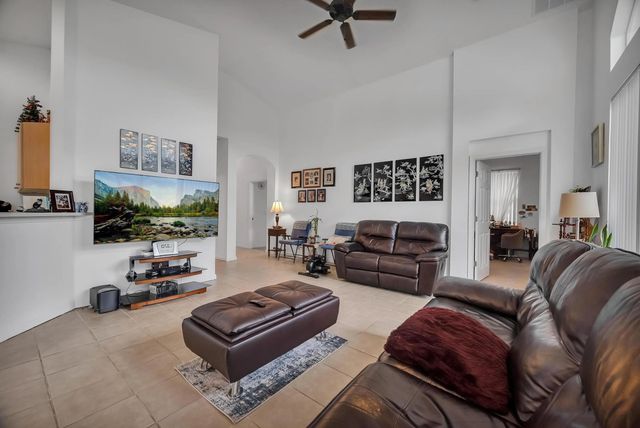 5 of 22 - 113 Nw Swann Mill Circle, Port St. Lucie, FL