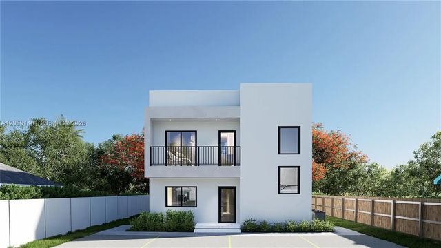3 of 13 - 345 Sw 3rd Street, Florida City, FL