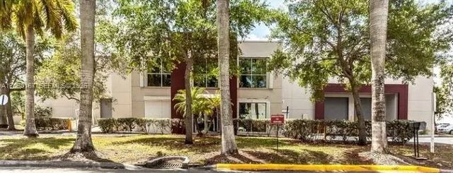 3071 Nw 107th Avenue, Doral