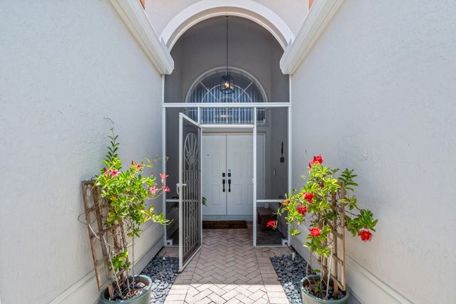 4 of 57 - 1618 Se Shelburnie Way, Port St. Lucie, FL