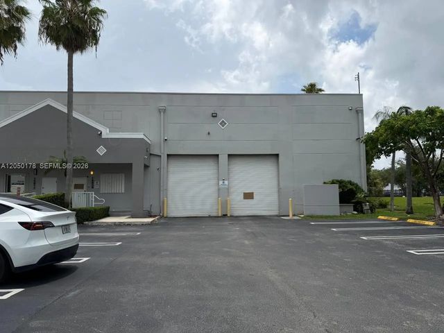 10850 Nw 27th Street, Doral