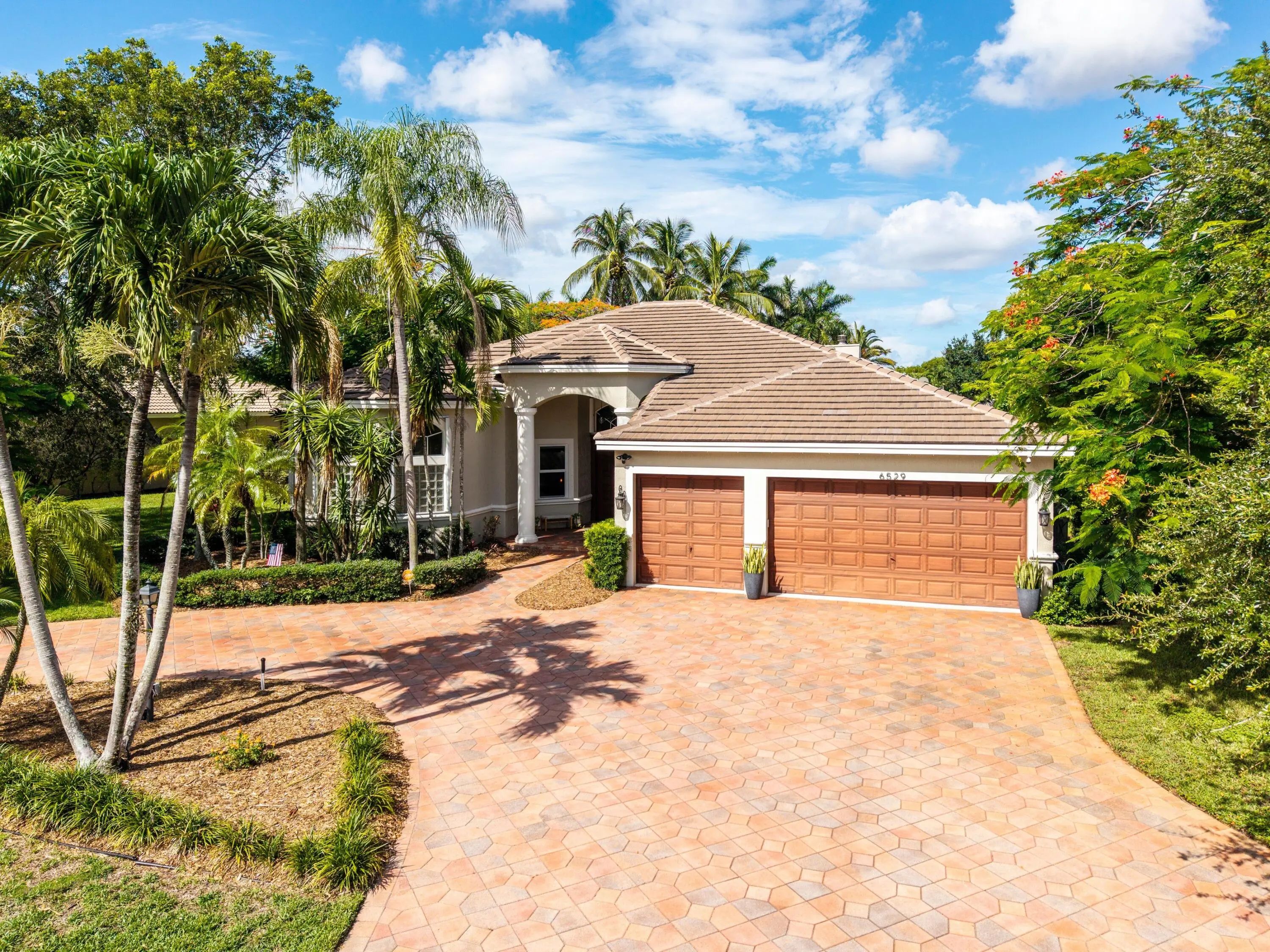 6529 Nw 103rd Terrace, Parkland