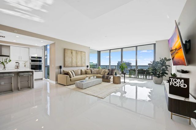 3 of 57 - 100 E Las Olas Boulevard #3804, Fort Lauderdale, FL