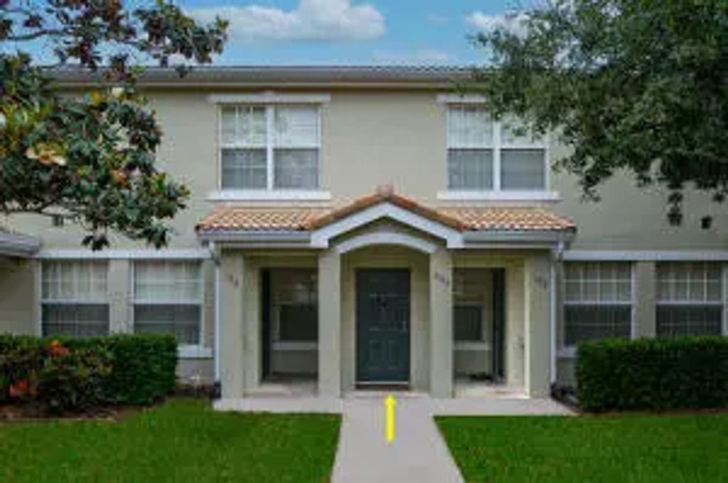 140 Sw Peacock Boulevard #21-205, Port St. Lucie