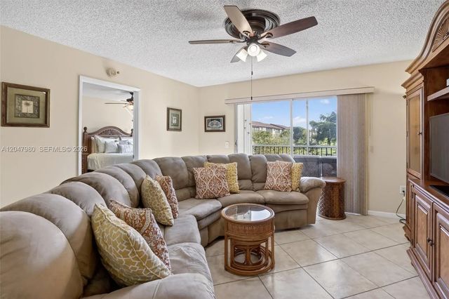 2 of 38 - 1651 Sw 127th Avenue #305a, Pembroke Pines, FL
