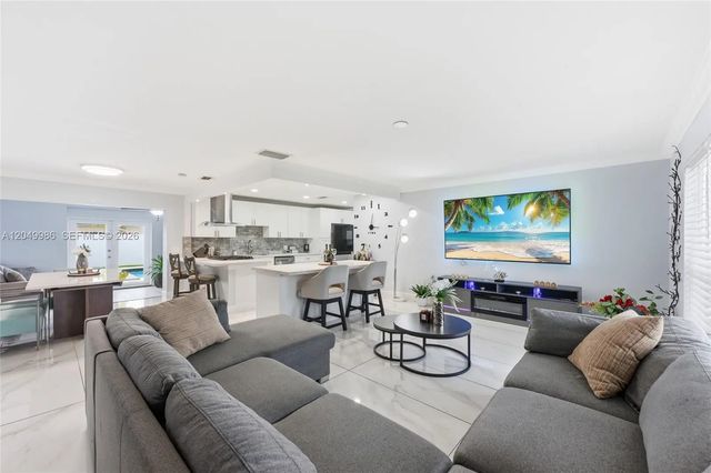 4 of 38 - 9771 Nw 24th Place, Sunrise, FL