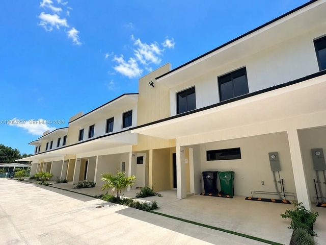552 Nw 7th Street #6, Florida City