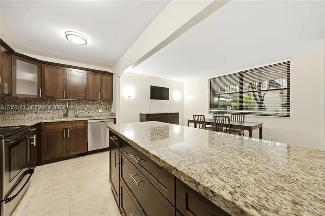 4 of 29 - 3440 Ne 192nd Street #1p-a, Aventura, FL