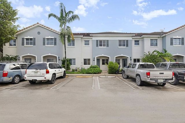 3 of 27 - 2943 Se 15th Terrace, Homestead, FL