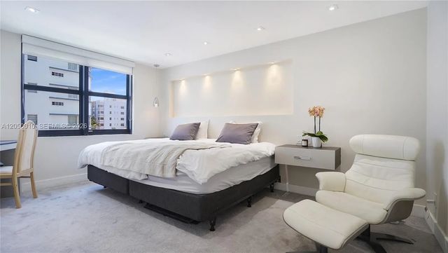 5 of 16 - 4301 Collins Avenue #403, Miami Beach, FL