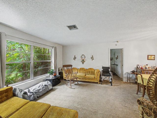 3 of 29 - 13229 Arrowwood Drive, Palm Beach Gardens, FL