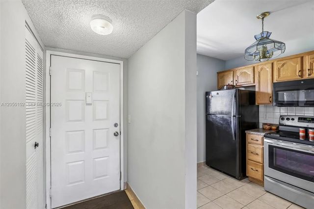 4 of 22 - 7094 Golf Colony Court #104, Lake Worth, FL