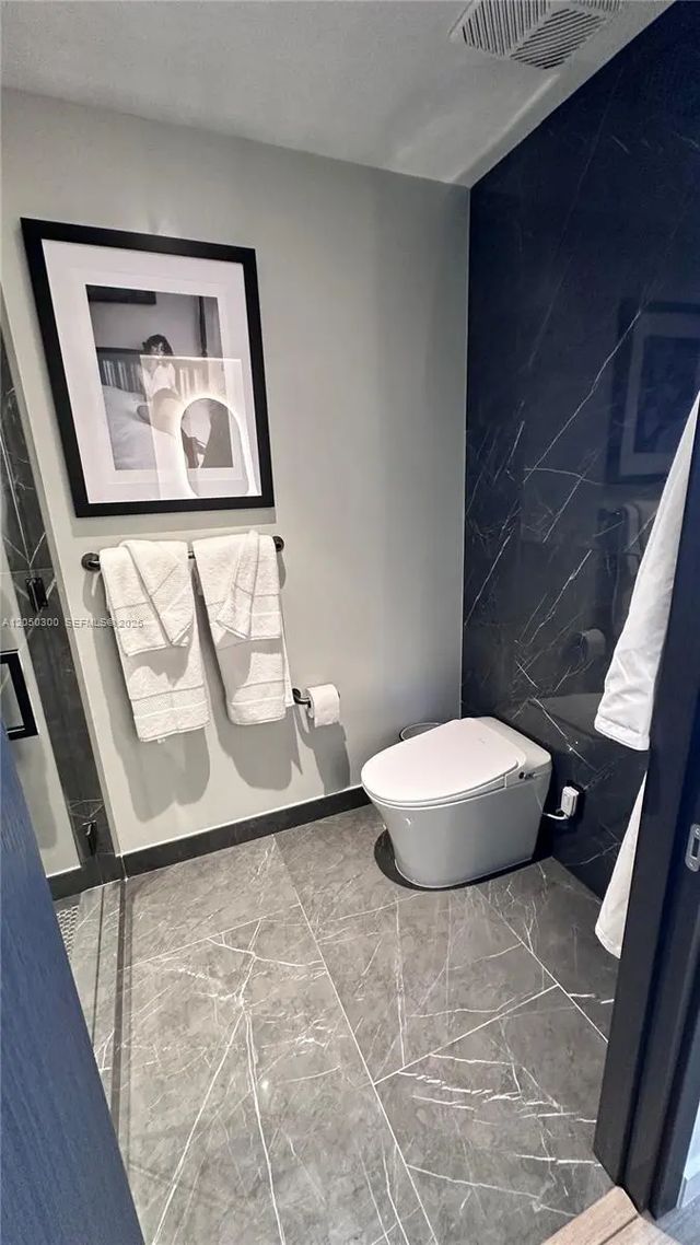 5 of 9 - 20 Ne 11 Street #2212a, Miami, FL