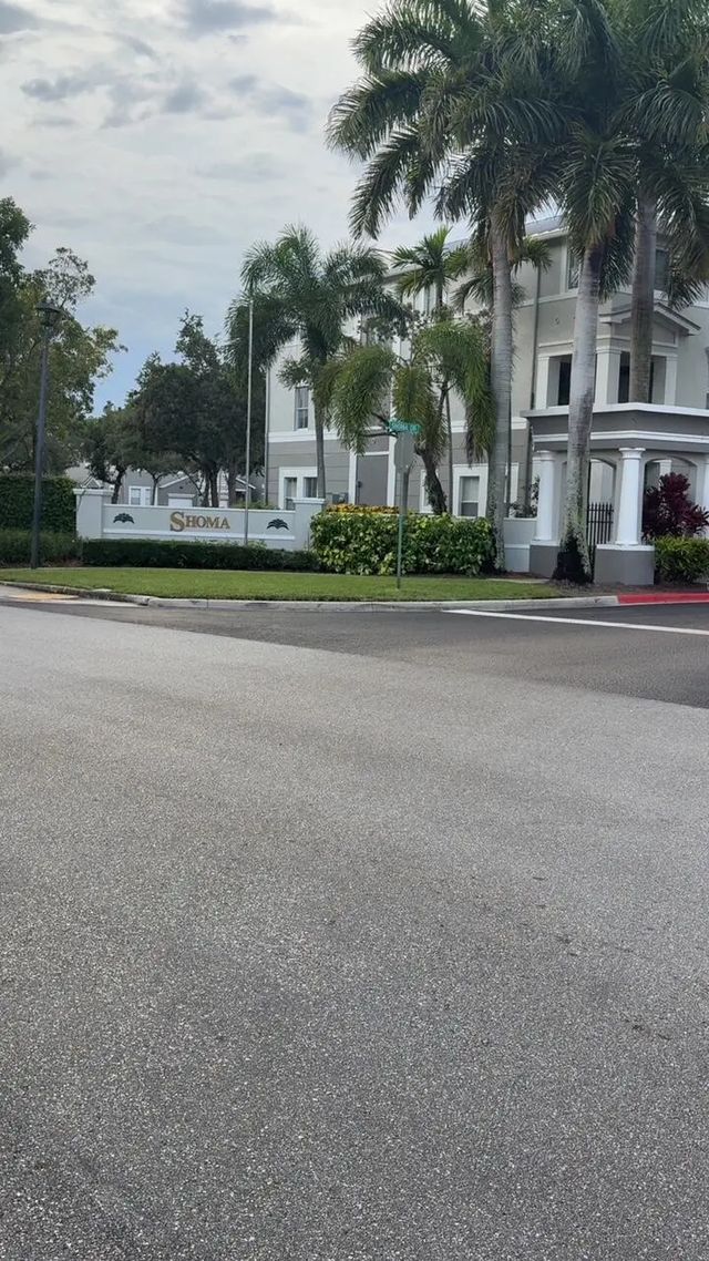 5 of 24 - 3608 Shoma Drive, Royal Palm Beach, FL