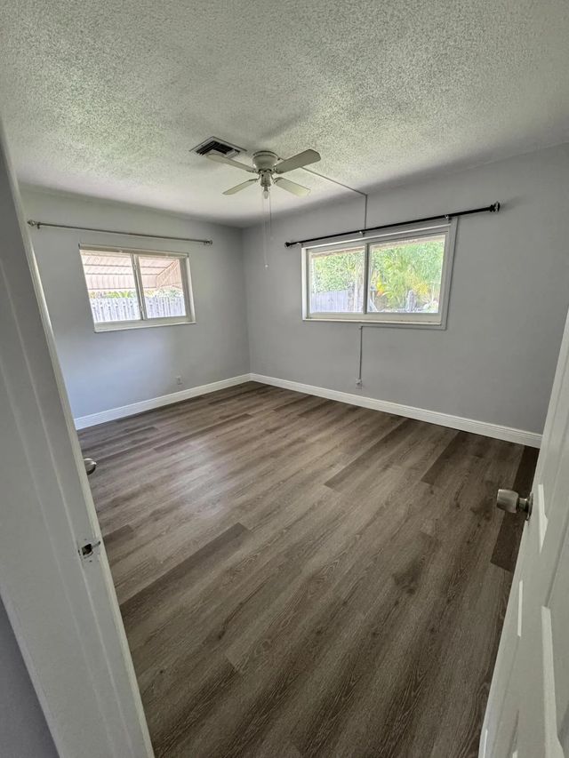 4941 Sw 27th Avenue #1-2, Dania Beach