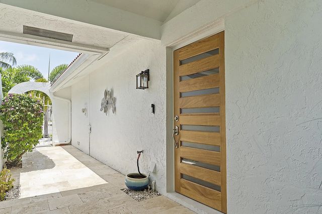 3 of 32 - 2130 Nw 12th Street, Delray Beach, FL