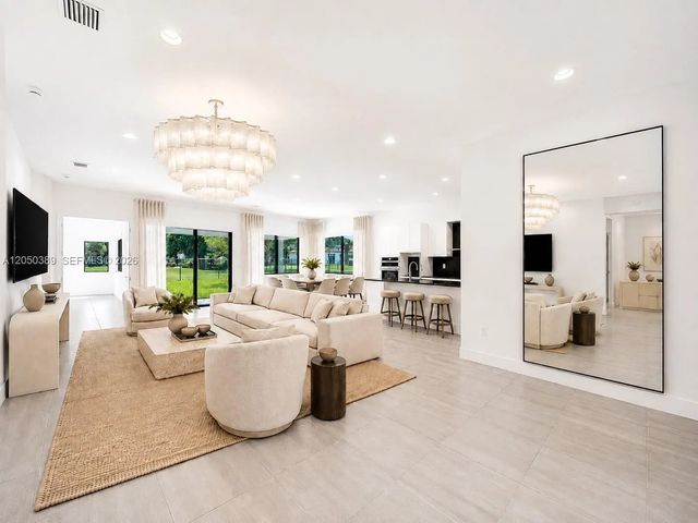 5 of 23 - 5736 Sw 104th Terrace, Cooper City, FL