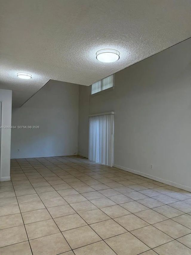 3 of 19 - 8600 Sw 109th Avenue #4-112, Miami, FL