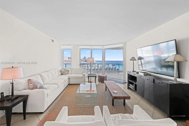 5 of 57 - 5025 Collins Avenue #1707, Miami Beach, FL