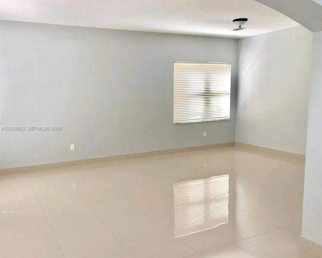 5 of 11 - 3965 Ne 15th Street, Homestead, FL