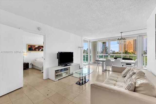 3 of 80 - 16400 Collins Avenue #342, Sunny Isles Beach, FL
