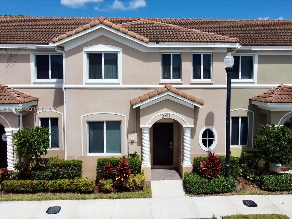 2411 Se 10th Street #2411, Homestead